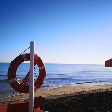 Hotel Baywatch Margherita Di Savoia Zewnętrze zdjęcie